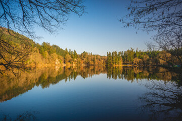 Herbststimmung am Bergsee