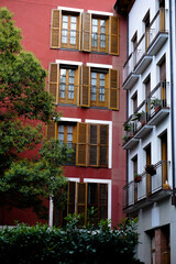 Fototapeta na wymiar nice symmetry of windows and balconies
