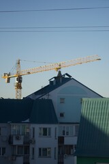 Crane behind the building