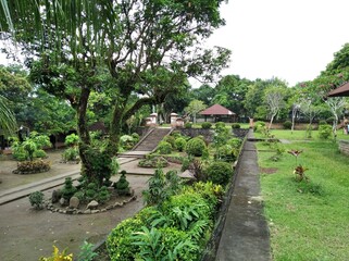 tourism destinations in the village of lingsar