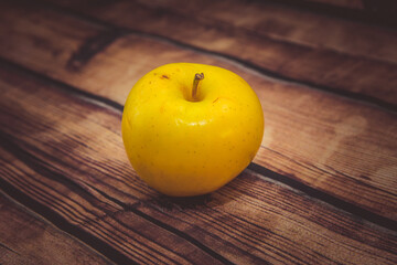 apple, fruit, food, healthy, fresh, ripe apple, yellow apple, apple on the table, sliced apple, whole apple