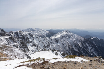 木曽駒ヶ岳より三沢岳への冬期縦走路を撮影