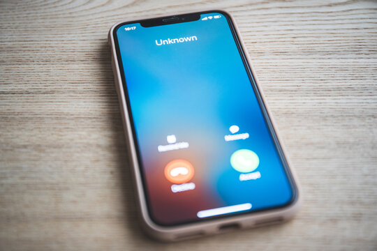 Incoming call from unknown number. Scam online on phone