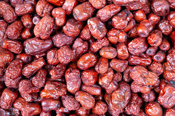 nuts, red