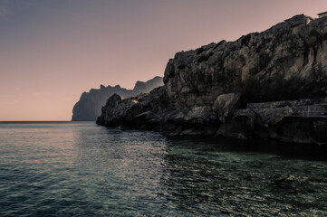 Fototapeta na wymiar Natural Mallorca Beach- Transparent water- Playas de Mallorca- Aguas turquesas