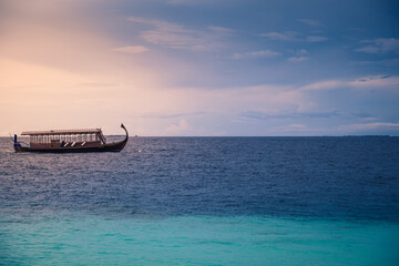 Obraz premium boat on the sea
