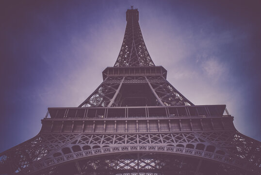 エッフェル塔 Images Browse 1 286 Stock Photos Vectors And Video Adobe Stock