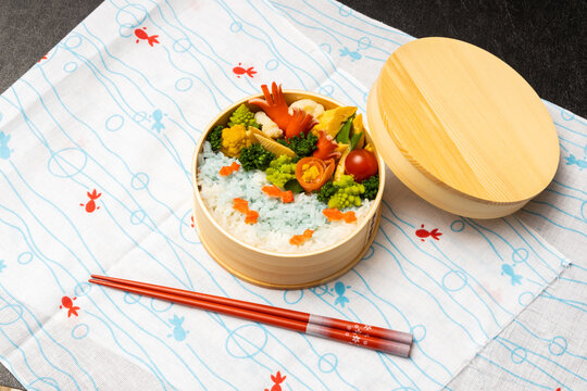 118 最適な キャラご飯 画像 ストック写真 ベクター Adobe Stock