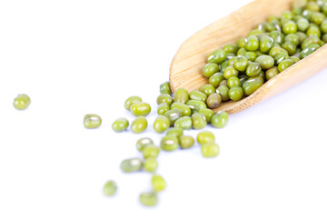 Green beans scattered in the spoon
