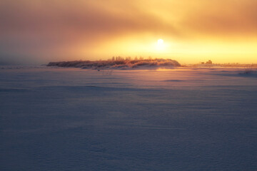 Fototapeta na wymiar field of snow at sunrise