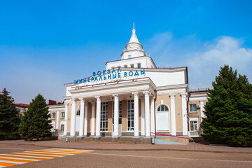 Obraz premium Mineralnye Vody railway station building