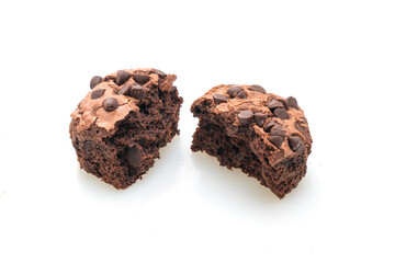 dark chocolate brownies topped by chocolate chips