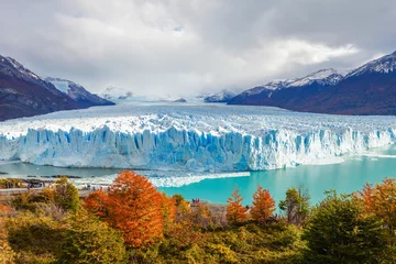 Fototapete Rund The Perito Moreno Glacier © saiko3p