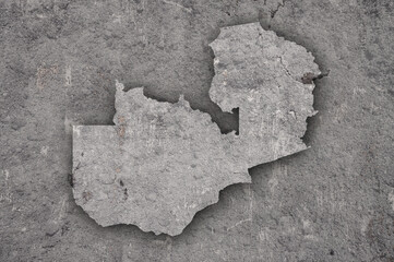 Karte von Sambia auf verwittertem Beton