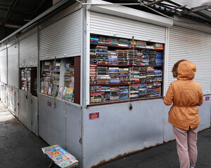 Book antique old market