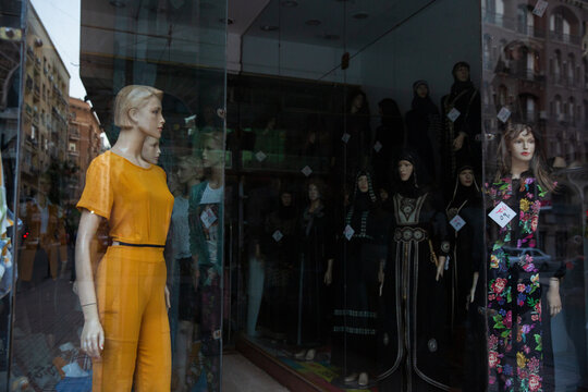 Mannequin Display Downtown Cairo