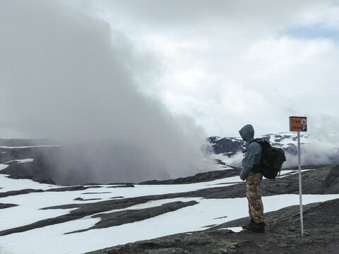 Traveler having exiting tour to top of mountains