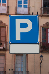 cartello stradale  che indica la 