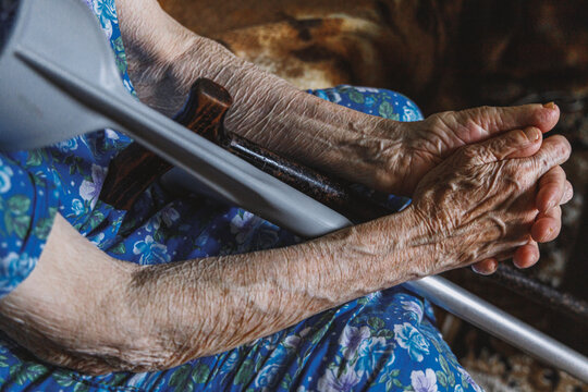 Hands of old female person