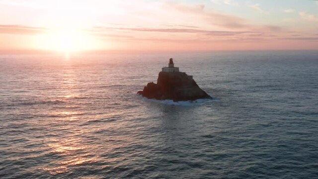 Aerial Push-in 4aK Tillamook Rock Oregon Coast Lighthouse Terrible Tilly Pacific Northwest