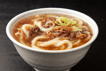 牛肉とごぼうのうどん