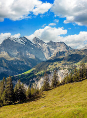 Obraz premium Mountains in the valley