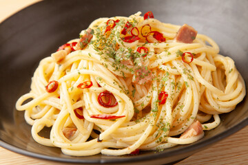 スパゲッティ　ペペロンチーノ