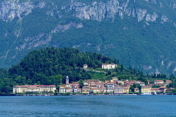 Fototapeta na wymiar The lake of Como (Lario) at Tremezzo, Italy. View of Bellagio