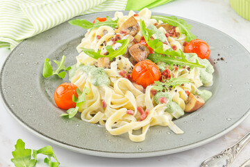 Tagliatelle pasta with rocket pesto mushrooms and ham series image 02