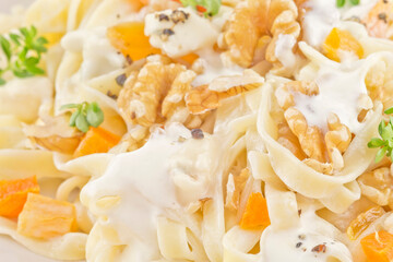 Tagliatelle pasta with walnuts and gorgonzola cheese sauce series picture 02
