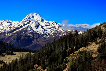 Fototapeta premium Vue sur le Pic du Midi de Bigorre en montagne