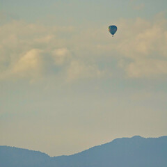 hot air balloon