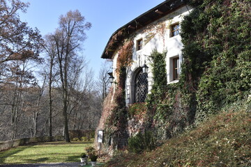 Zamek w Korzkwi pod Krakowem w Małopolsce  © Albin Marciniak