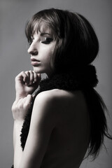 Fototapeta premium Glamor Girl over grey background