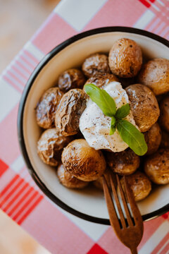 roasted baby potatoes with cream cheese