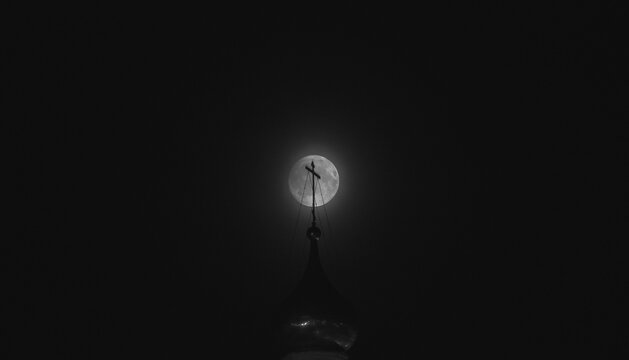 Orthodox Moon
