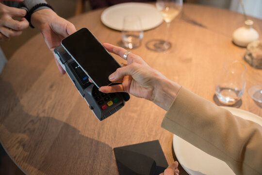 Payment Process At Restaurant