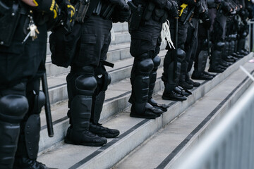 police officers in combat suits