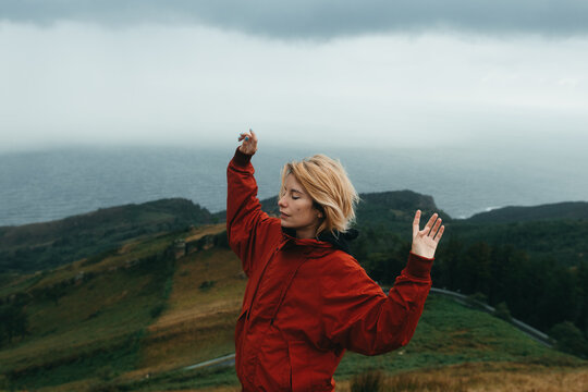 woman in the mountain.