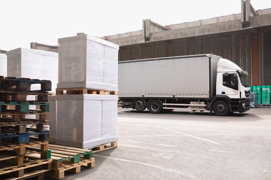 Trailer truck prepared to distribute carload