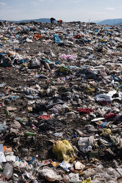 landfills and their plastic polution