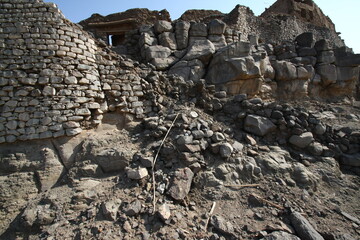 Khaybar to the north of Medina in the Hejaz. Before the advent of Islam in the 7th century CE, indigenous Arabs, as well as Jews, once made up the population of Khaybar.
