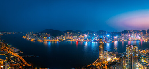 Fototapeta na wymiar Hong Kong sunrise panoramic view from Kowloon