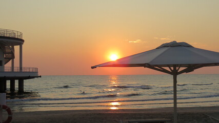 Sole all'alba