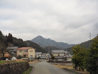 山と空
