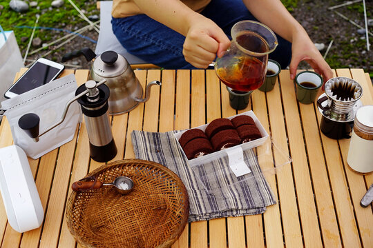 Making coffee, picnic life outdoors on weekends