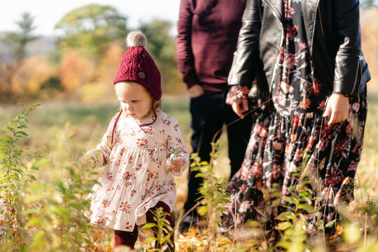 toddler running away form her parents
