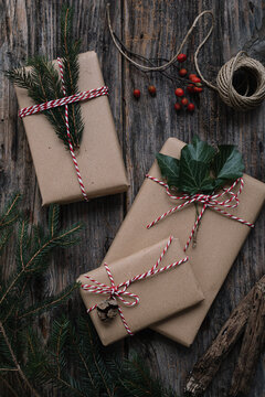 Rustic Christmas Gifts Wrapping