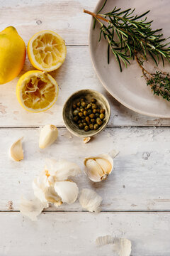 Garlic, herbs and other aromatic seasonings