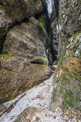 Environment of the gorges carved into the rock.